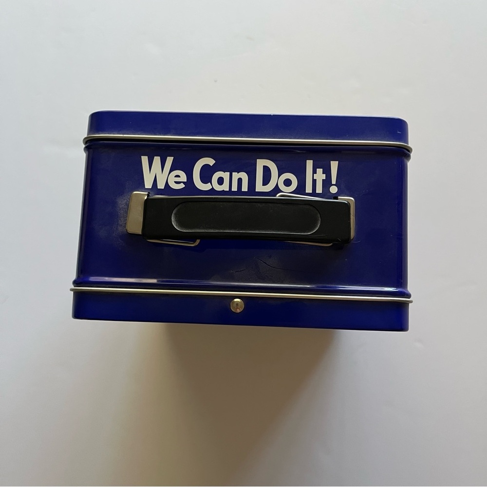 Rosie The Riveter Vintage We Can Do It American Classic World War II Lunch Box - Picture 6 of 12